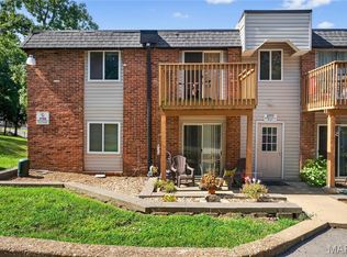 2777 Blackforest Dr APT C, Saint Louis, MO