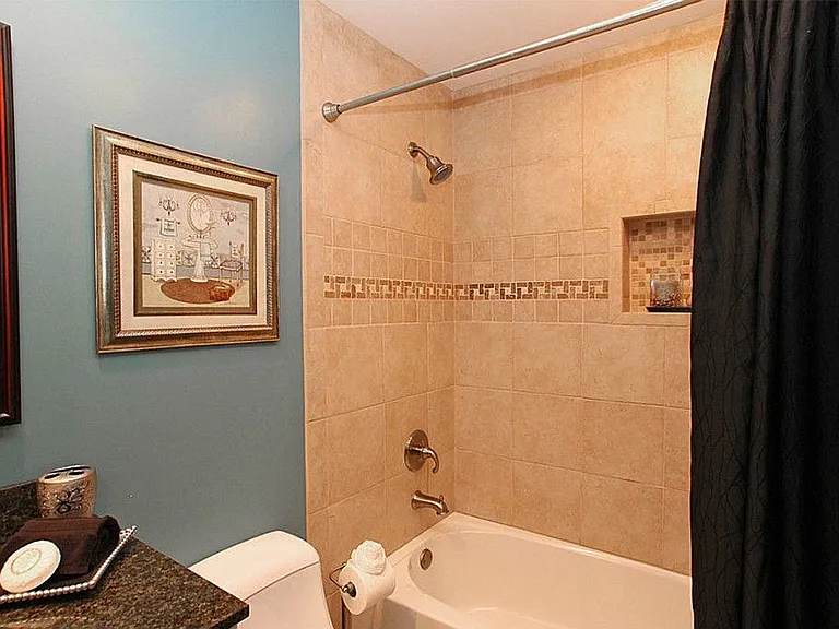 15501 SE 46th Way — Photo 10