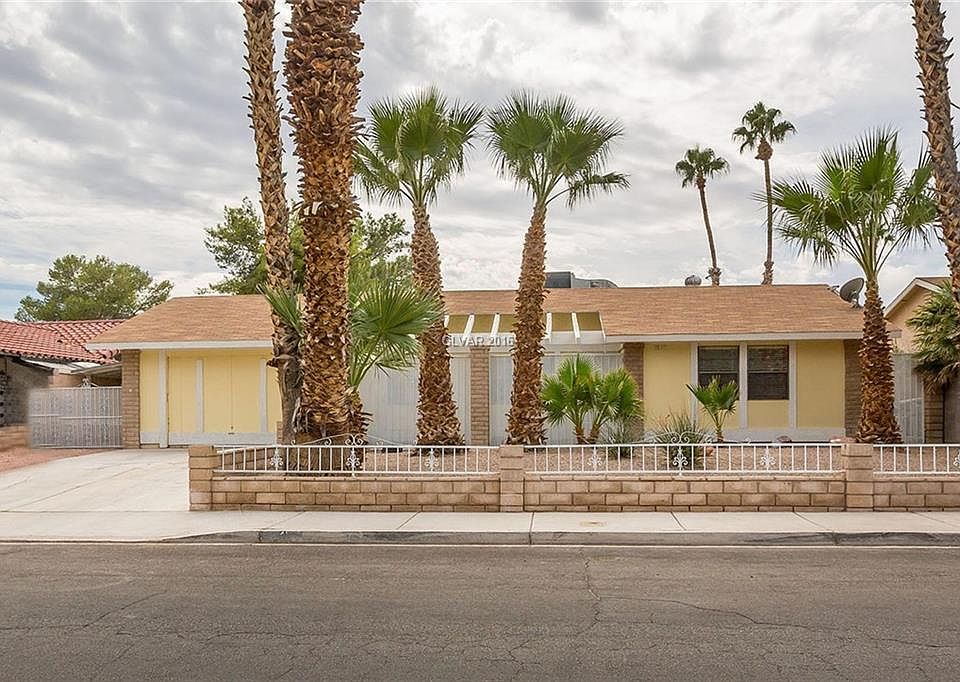 1st image of 3110 La Mesa Dr