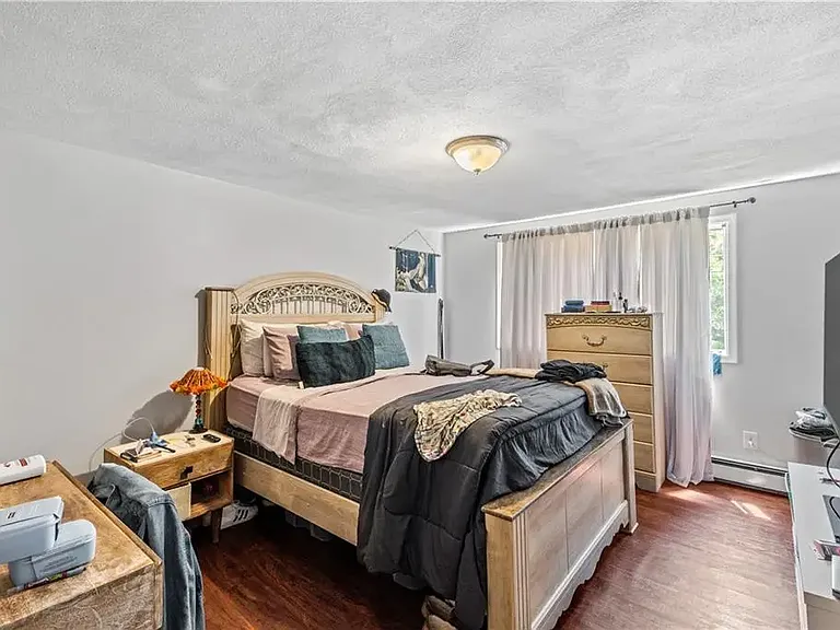 23 Fiume St #A — Photo 3
