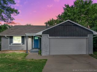 5322 S 32nd West Ave, Tulsa, OK 74107