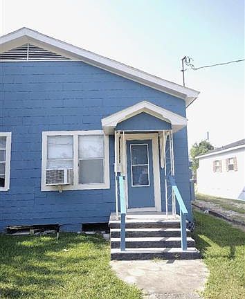 2nd image of 1017 Pryce St #1019