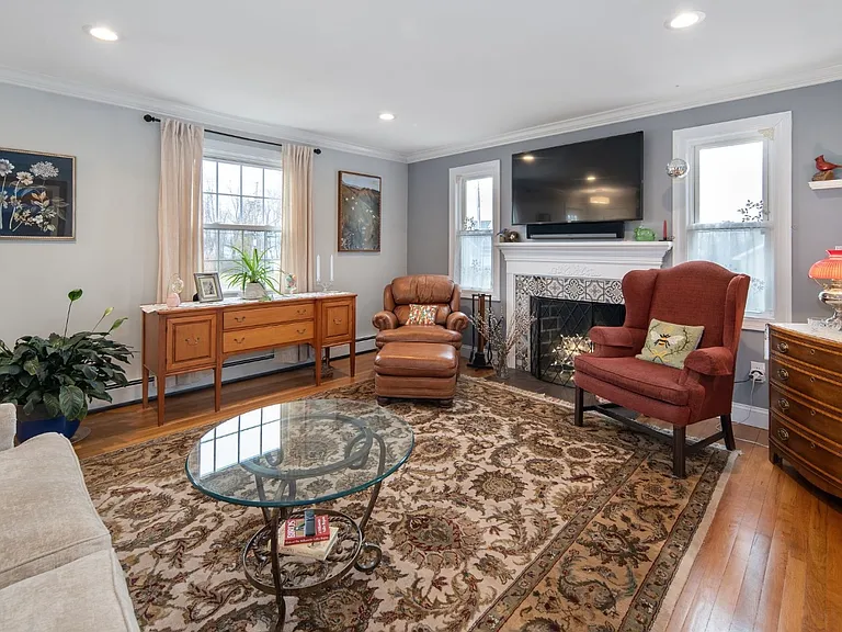 312 Boght Rd #1 — Photo 5