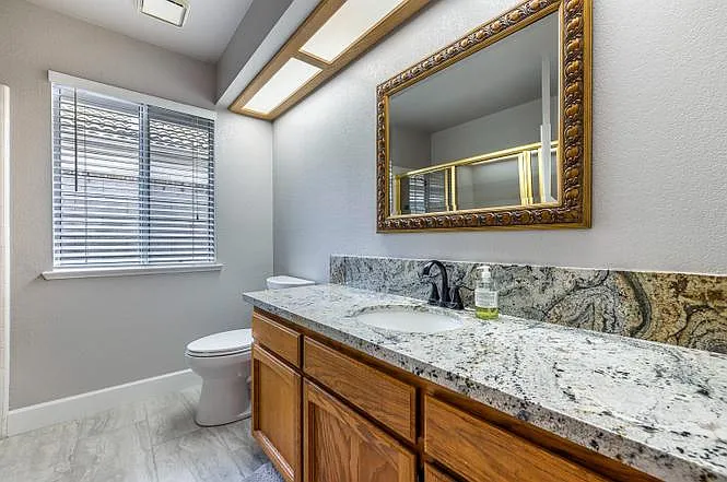7587 N Spalding Ave — Photo 26