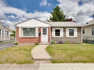 104 Saratoga Ave, Pawtucket, RI 02861