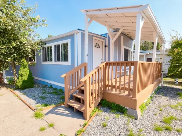 2392 Douglas rd #4, Ferndale, WA 98248