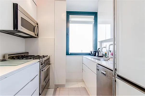 Rented by Park River | media 41