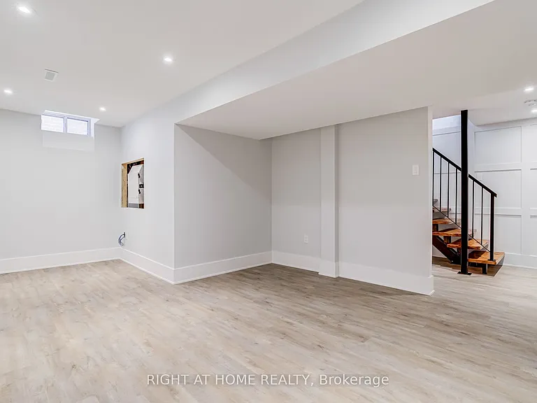 4212 Credit Pointe Dr — Photo 25