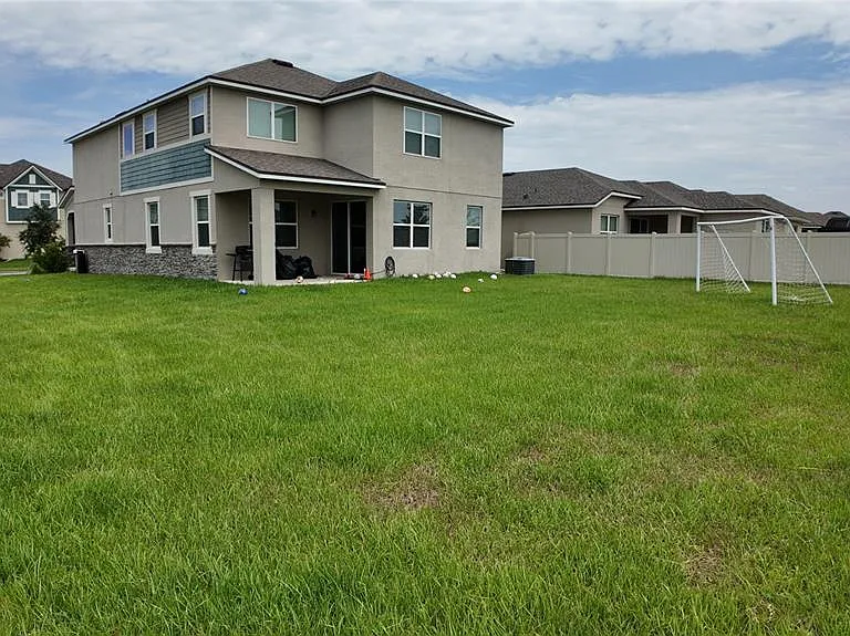 2436 Blowing Breeze Ave — Photo 3