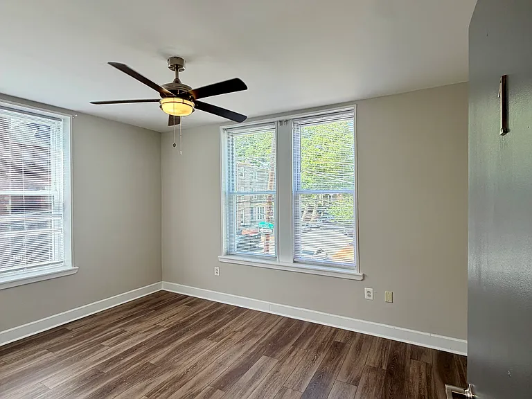 4066 Irving St #H — Photo 17