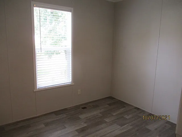 913 Moss Ave — Photo 33