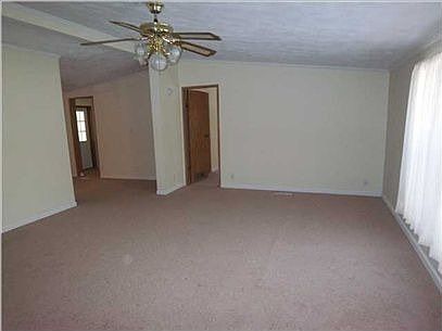 2nd image of 7328 Beech Ave