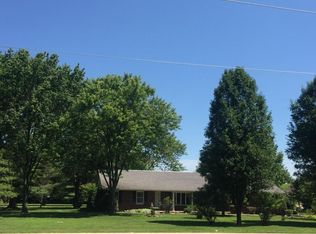1948 E Calumet St, Centralia, IL 62801