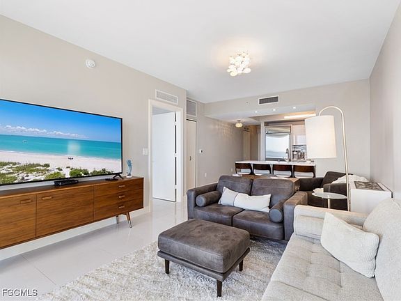 5th image of 3000 Oasis Grand Blvd APT 1206