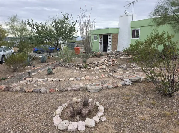 1460 S Egar Rd, Golden Valley, AZ 86413