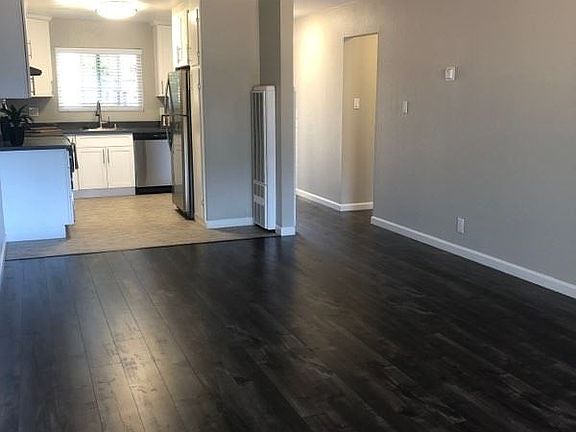 2nd image of 2288 Miramar Ave APT 22
