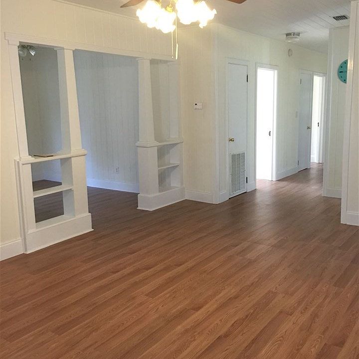 1st image of 748 Port Leon Dr