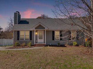3605 Castlegate Dr, Raleigh, NC 27616