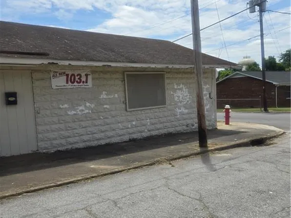 127 College St, Thomasville, NC 27360