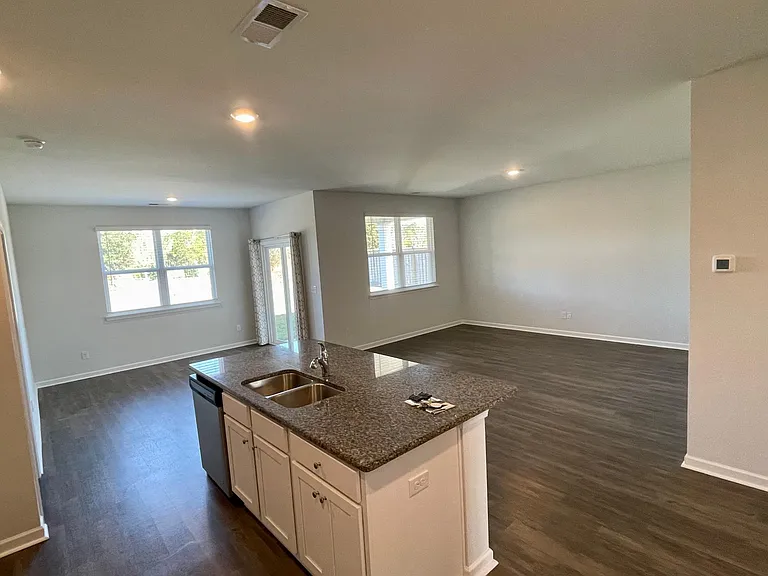 416 Saint Kitts Way — Photo 9