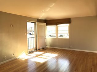 360 E 18th St, Costa Mesa, CA 92627