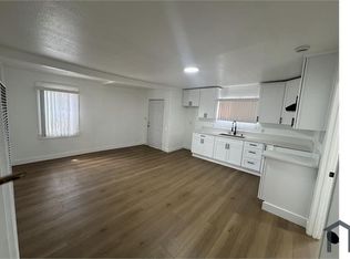 217 W 53rd St, Los Angeles, CA 90037