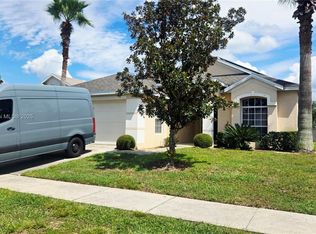 915 Lockbreeze Dr, Davenport, FL 33897