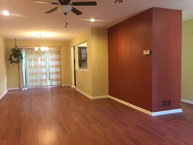 2503 Deerfield Dr — Photo 11