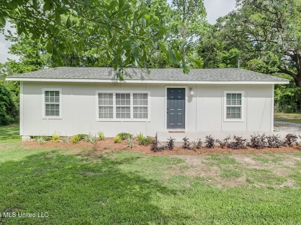 13518 Scott St, Gulfport, MS 39503