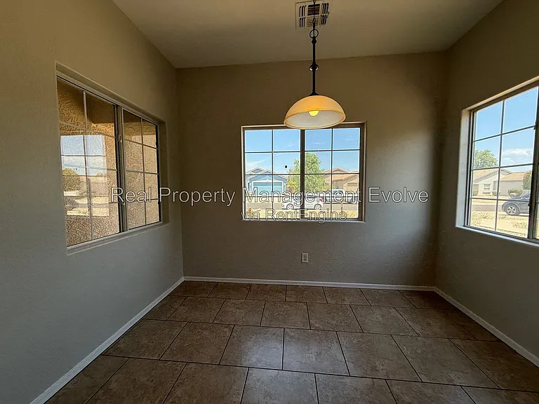 15361 W Port Au Prince Ln — Photo 9