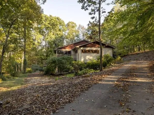 265 Gleandonshire Ln, Jackson, OH 45640