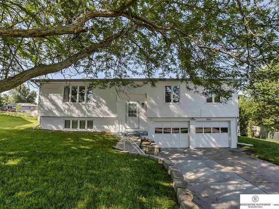 1st image of 13911 Lisa Cir