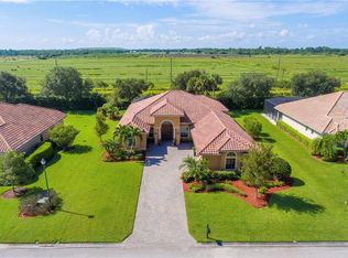 8285 Halbert Ln, Vero Beach, FL 32968