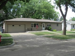 903 20th St N, Moorhead, MN 56560