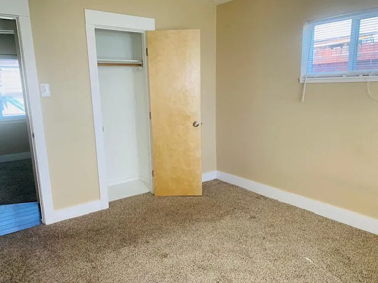 1121 Alton St — Photo 19