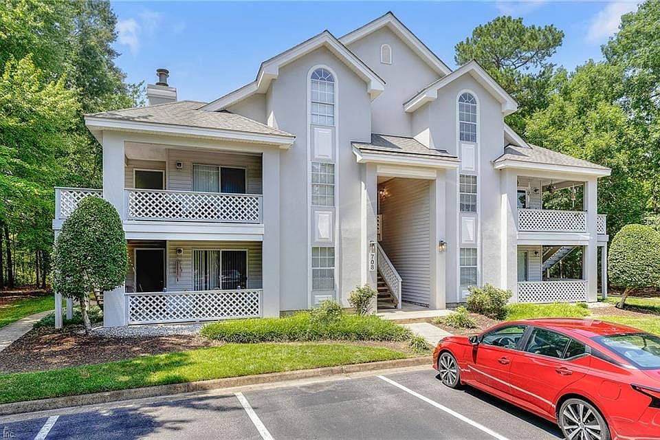 1st image of 708 Inlet Quay APT D