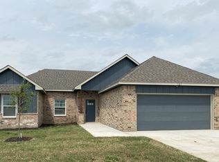 111 Panther Loop, Mabank, TX 75147