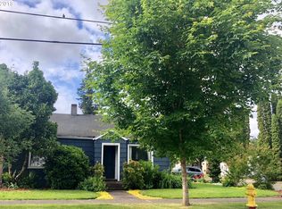 546 NW 11th St, McMinnville, OR 97128
