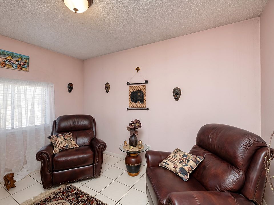 28th image of this home