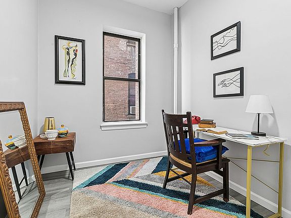 5th image of 353 W 117th St APT 4E