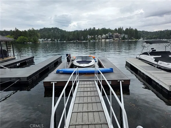 137 S B Ln, Lake Arrowhead, CA 92352