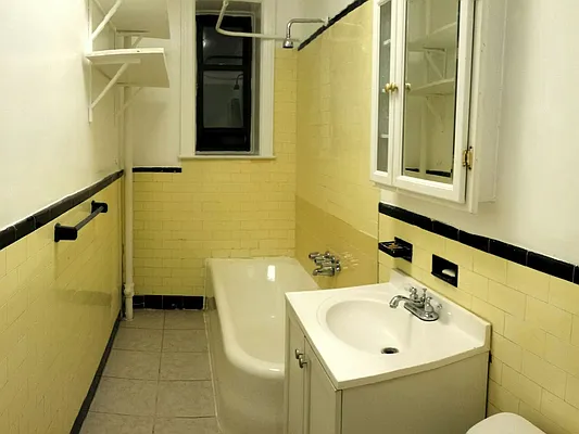 Rented by Brooklyn Vertical Inc. | media 4