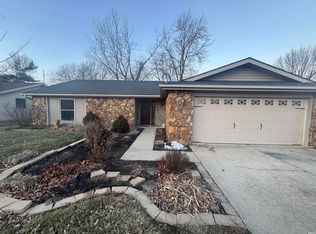2704 W Royerton Rd, Muncie, IN 47303
