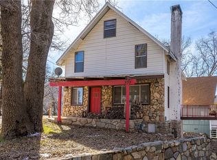 233 Glen Avon Dr, Cedar Glen, CA 92321