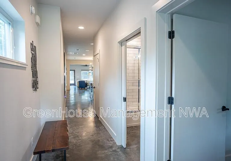 808 S Locust Ave #808LOC — Photo 8