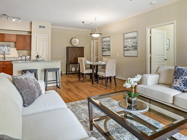 Riverwood Apartments — Photo 19