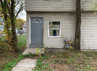6735 S Loomis Blvd, Chicago, IL 60636