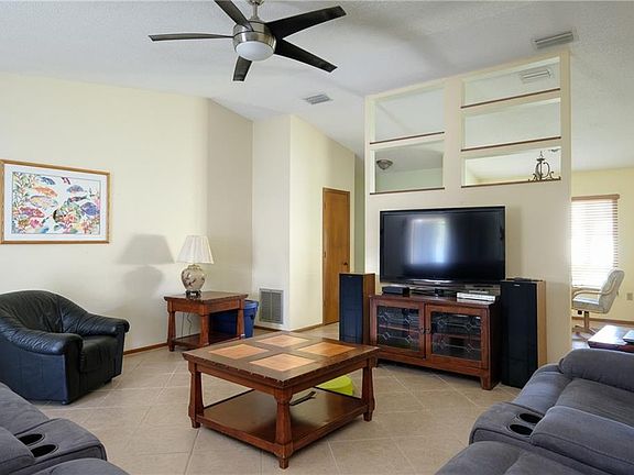 4th image of 2496 McGuffy Cir