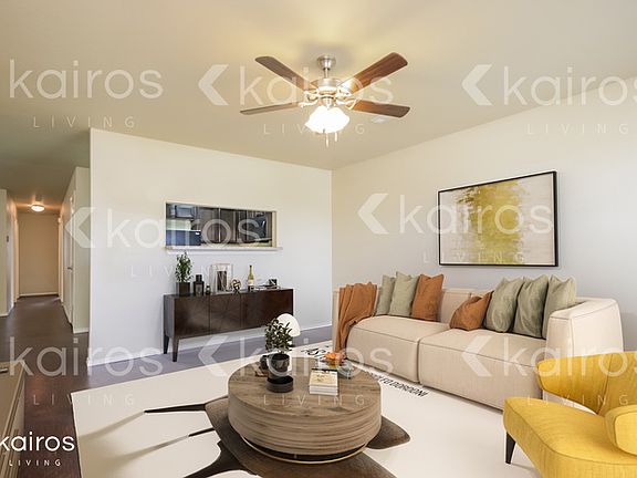 4th image of 3894 Thomas St #B