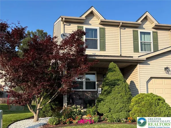 111 Jeffrey Ln, Northampton, PA 18067